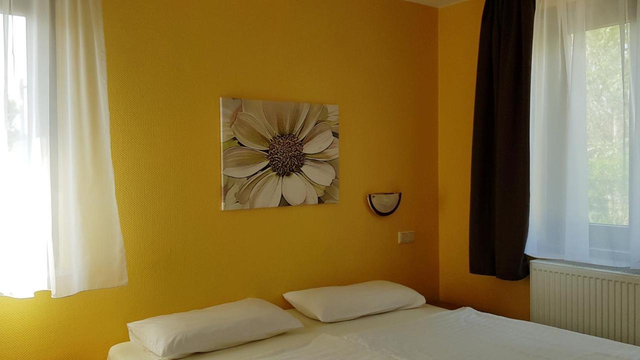 Hotel Oggersheimer Hof Ludwigshafen am Rhein Room photo